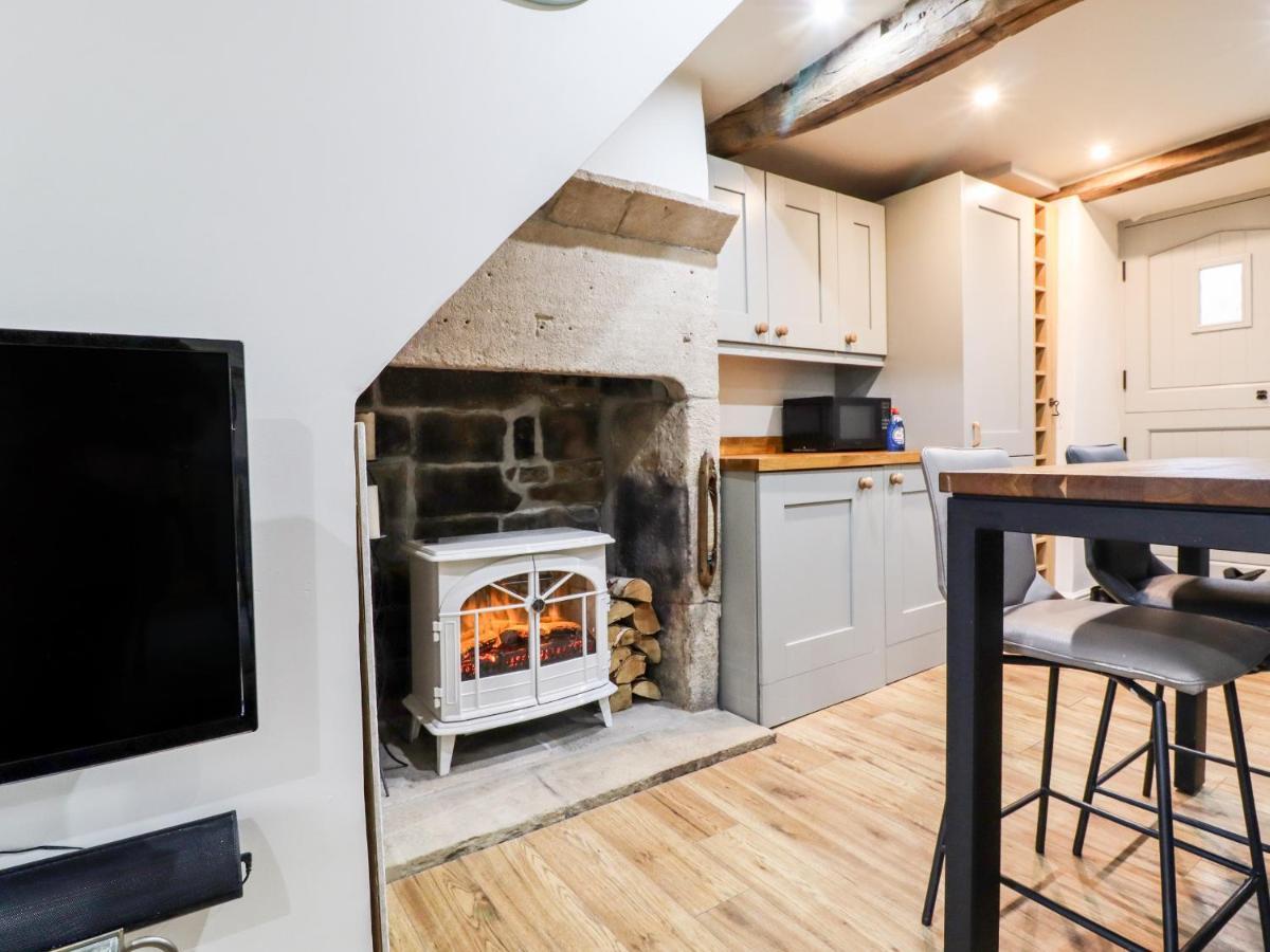 2A Chiserley Stile Hebden Bridge Extérieur photo