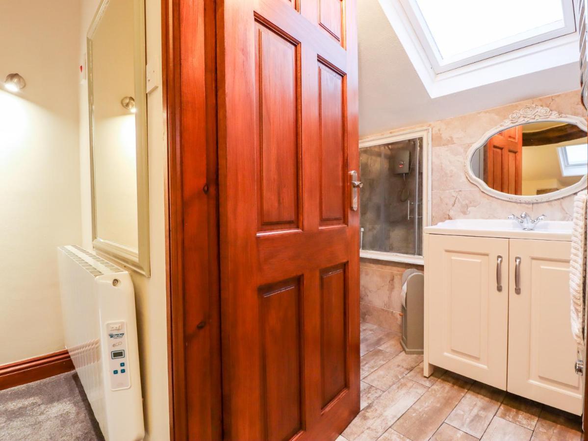 2A Chiserley Stile Hebden Bridge Extérieur photo