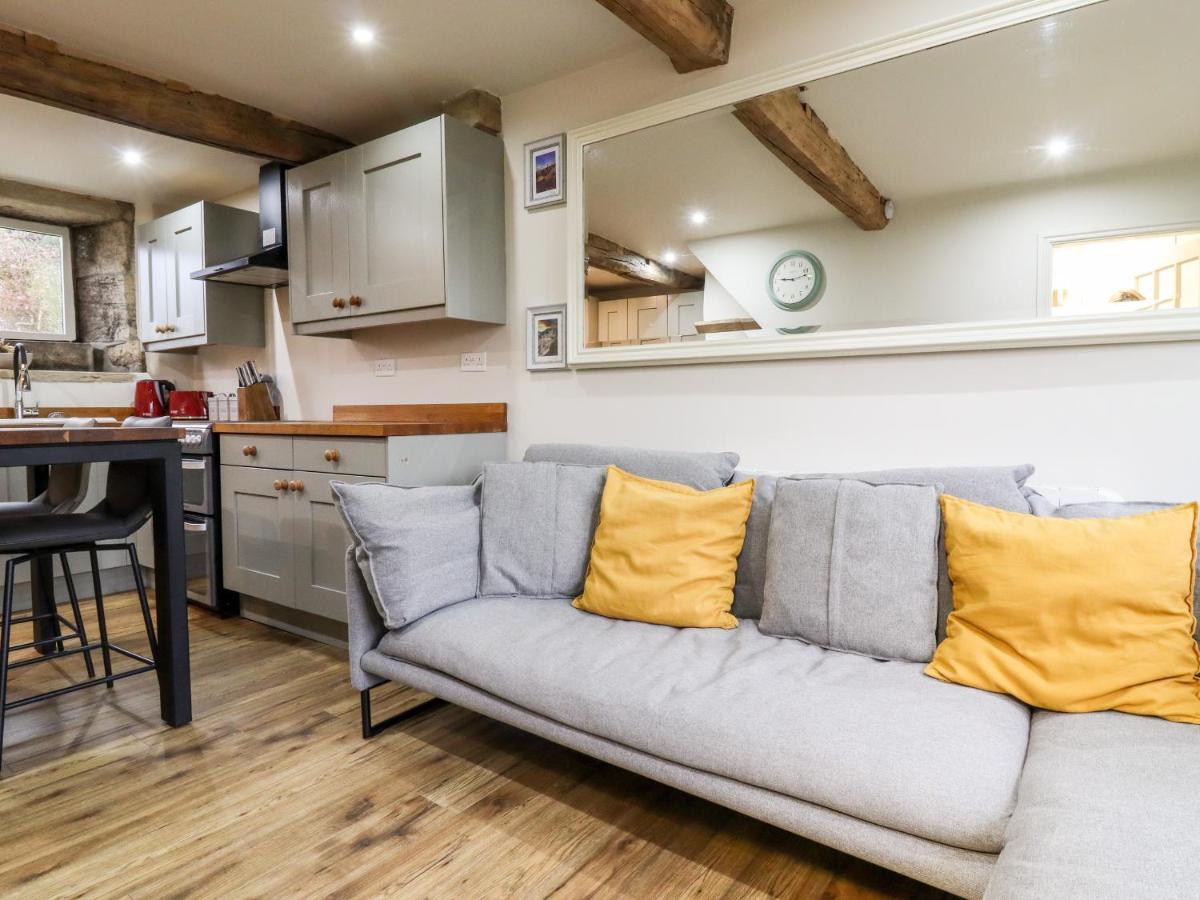 2A Chiserley Stile Hebden Bridge Extérieur photo