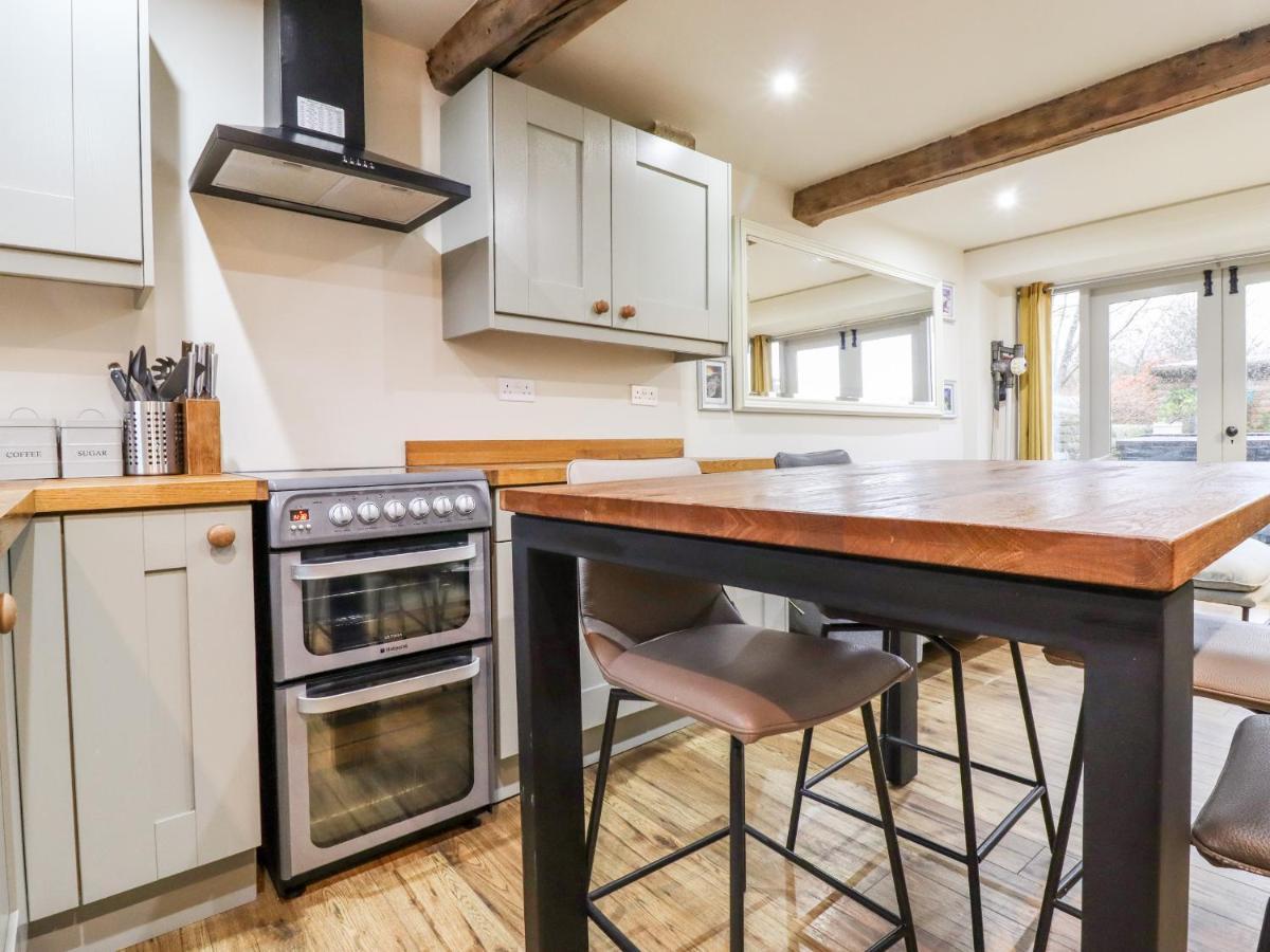 2A Chiserley Stile Hebden Bridge Extérieur photo